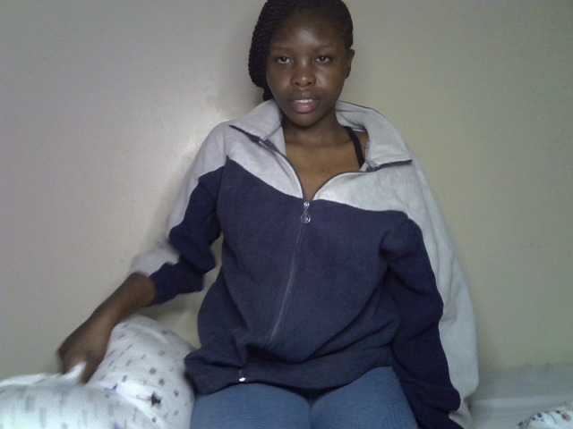 Comfort2a live cam on BongaCams