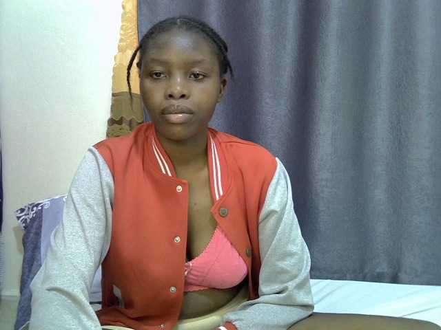 Comfort2a live cam on BongaCams