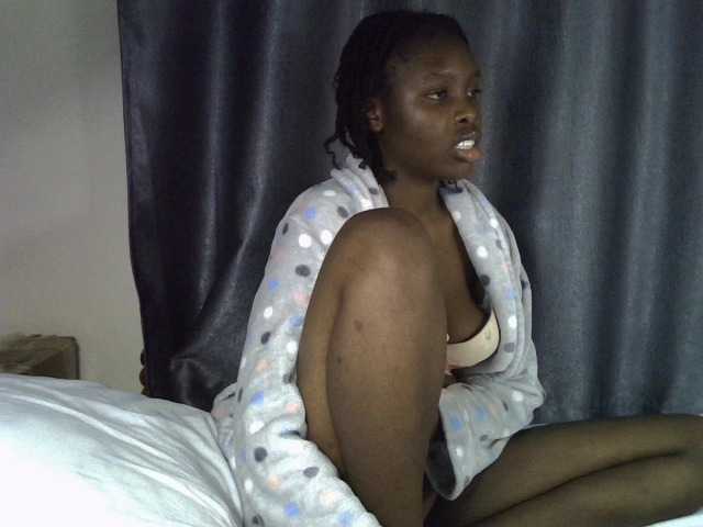 Comfort2a live cam on BongaCams