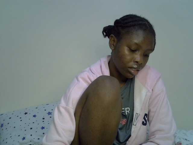 Comfort2a live cam on BongaCams