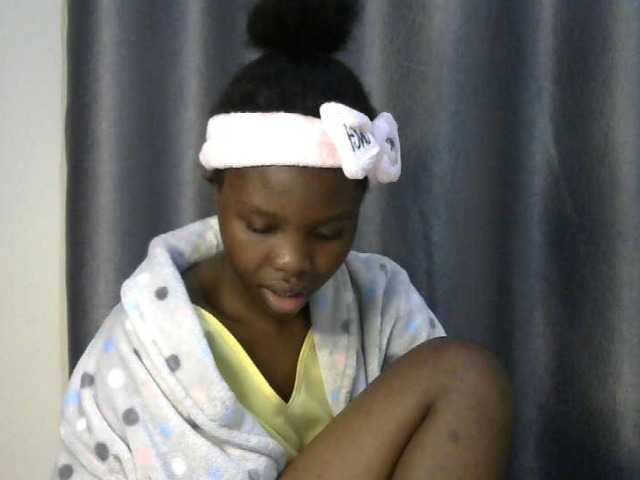Comfort2a live cam on BongaCams