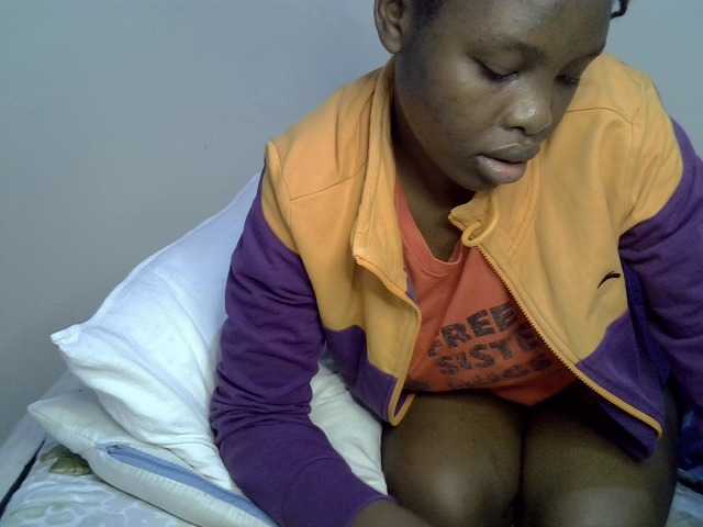 Comfort2a live cam on BongaCams