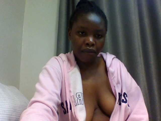 Comfort2a live cam on BongaCams