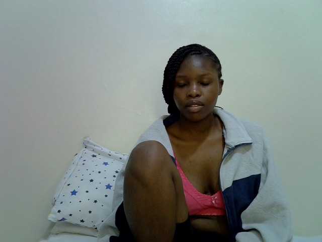 Comfort2a live cam on BongaCams