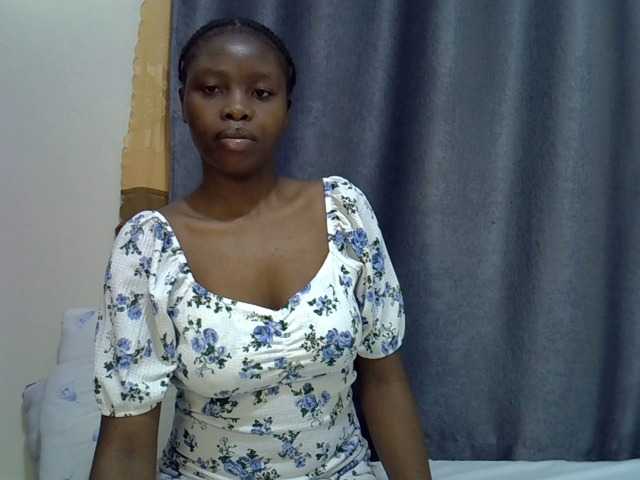Comfort2a live cam on BongaCams