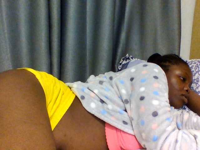 Comfort2a live cam on BongaCams