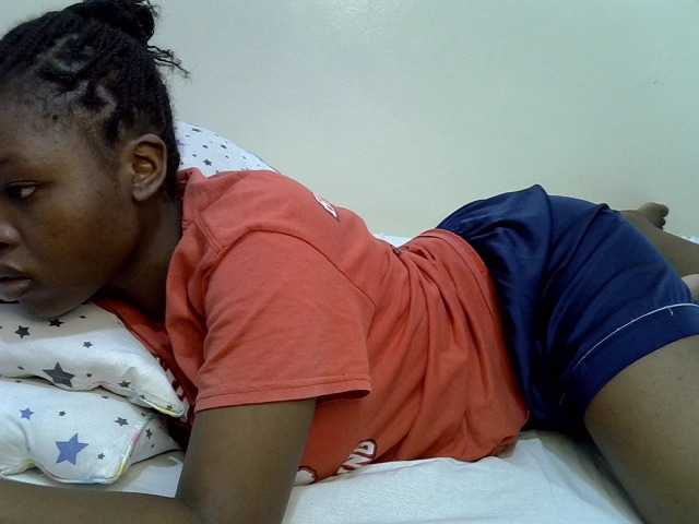 Comfort2a live cam on BongaCams