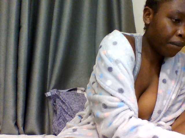 Comfort2a live cam on BongaCams