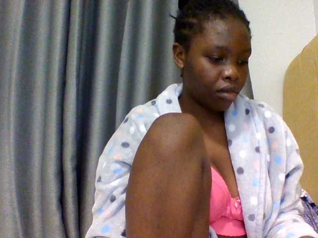 Comfort2a, en directo ahora en BongaCams