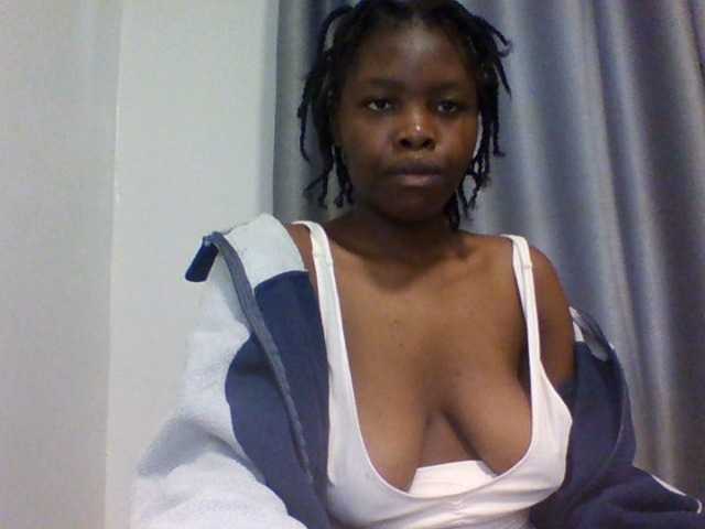 Comfort2a live cam on BongaCams