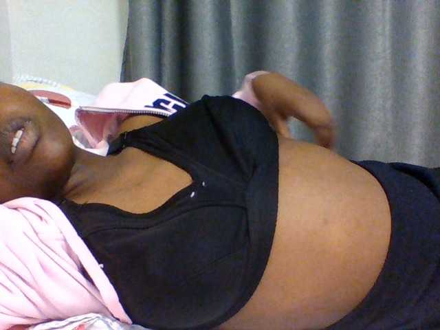 Comfort2a live cam on BongaCams