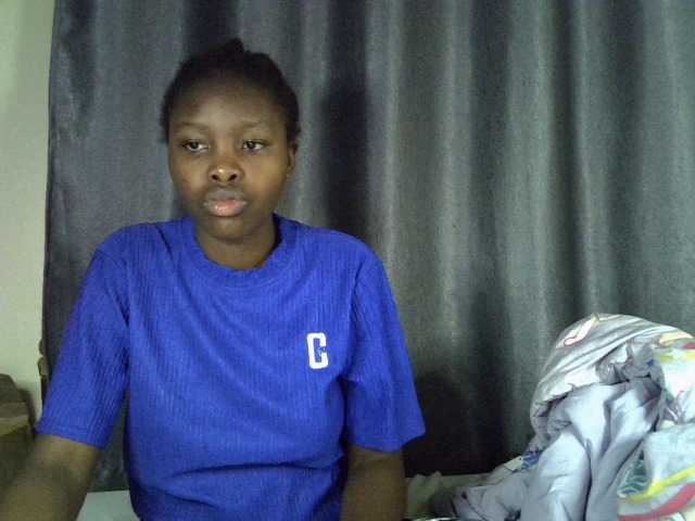 Comfort2a live cam on BongaCams
