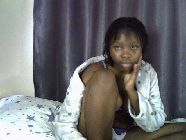 Comfort2a live cam on BongaCams