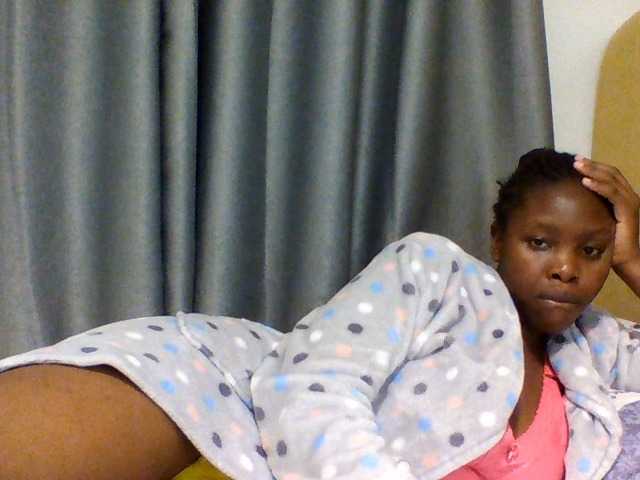 Comfort2a live cam on BongaCams