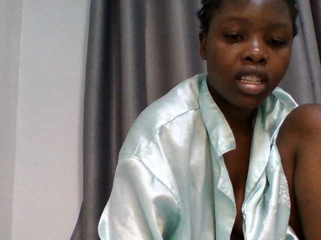 Comfort2a live cam on BongaCams