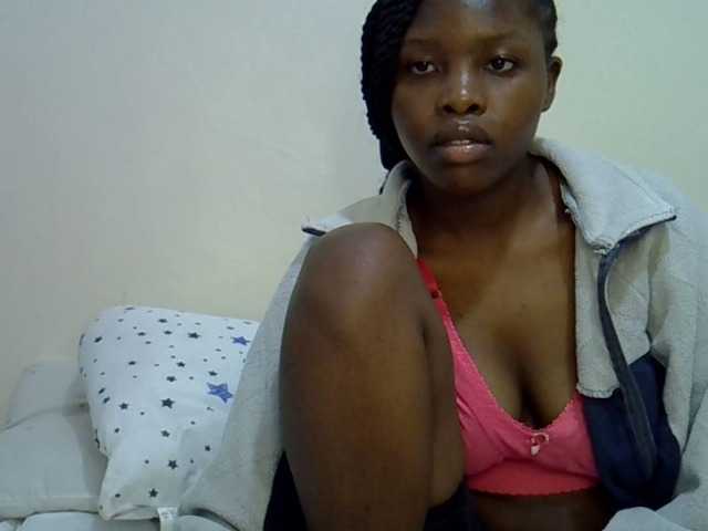 Comfort2a live cam on BongaCams