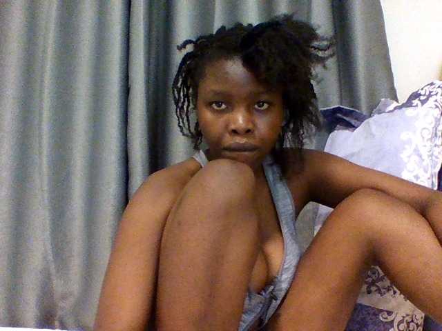Comfort2a, en vivo ahora en BongaCams