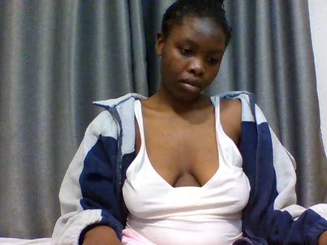 Comfort2a live cam on BongaCams