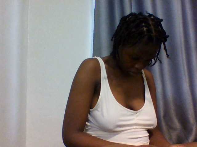 Comfort2a live cam on BongaCams