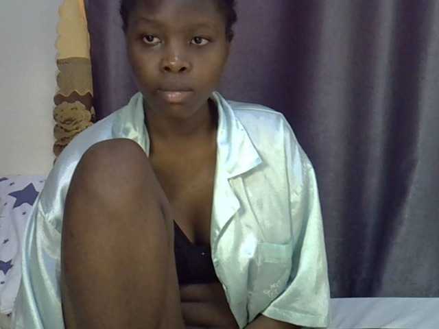 Comfort2a live cam on BongaCams