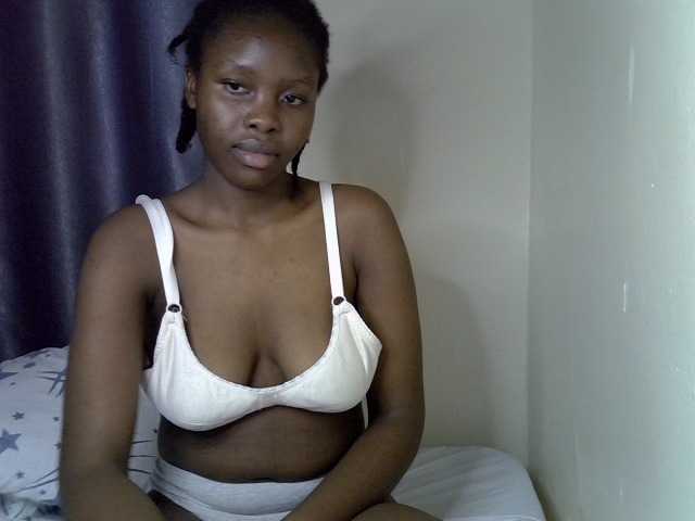 Comfort2a live cam on BongaCams