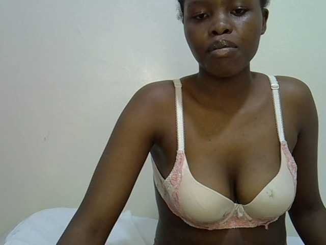 Comfort2a live cam on BongaCams