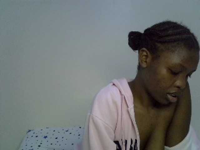 Comfort2a live cam on BongaCams