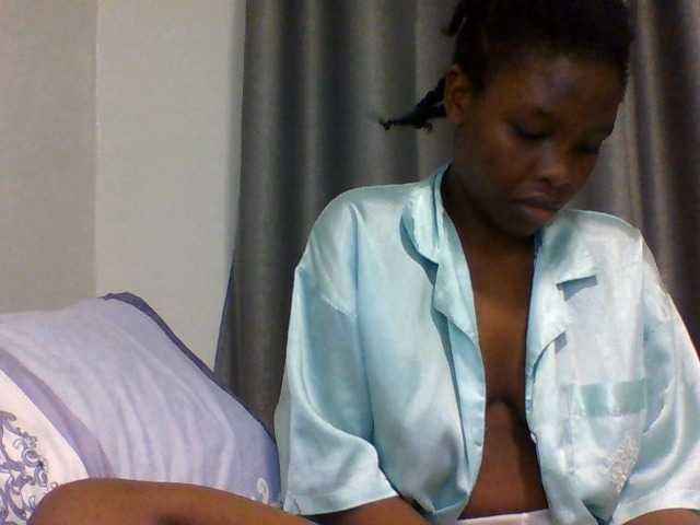 Comfort2a live cam on BongaCams