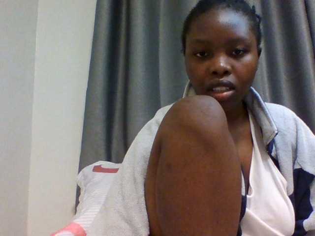 Comfort2a live cam on BongaCams