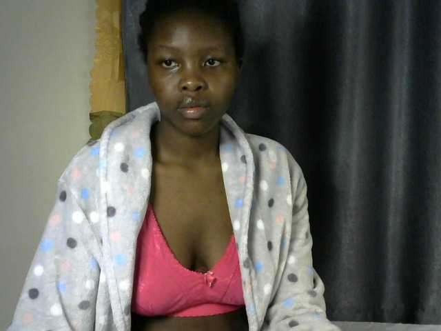Comfort2a live cam on BongaCams