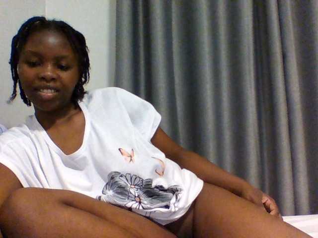 Comfort2a live cam on BongaCams