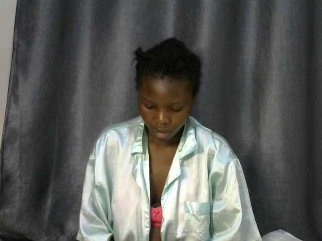 Comfort2a live cam on BongaCams