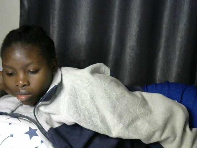 Comfort2a live cam on BongaCams