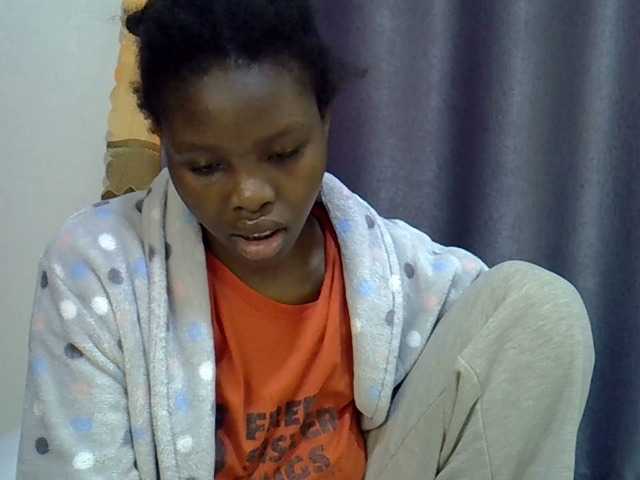 Comfort2a live cam on BongaCams