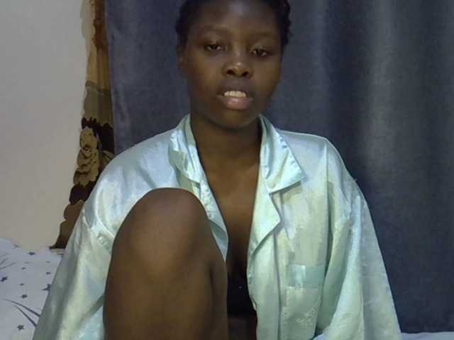 Comfort2a live cam on BongaCams