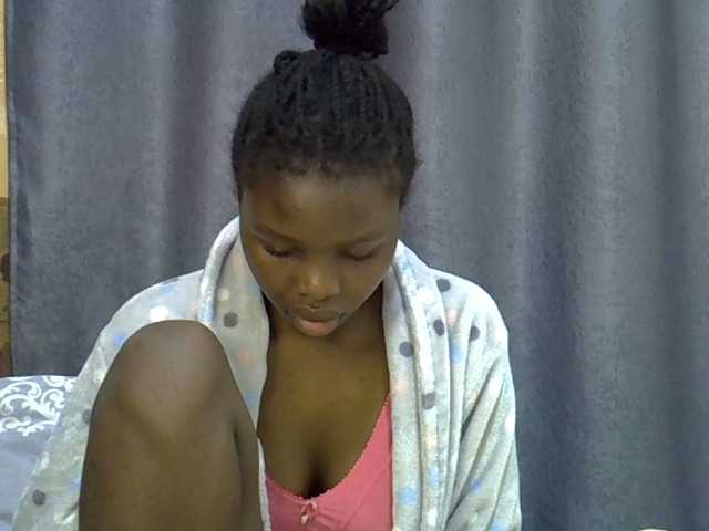 Comfort2a live cam on BongaCams