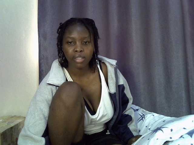 Comfort2a live cam on BongaCams