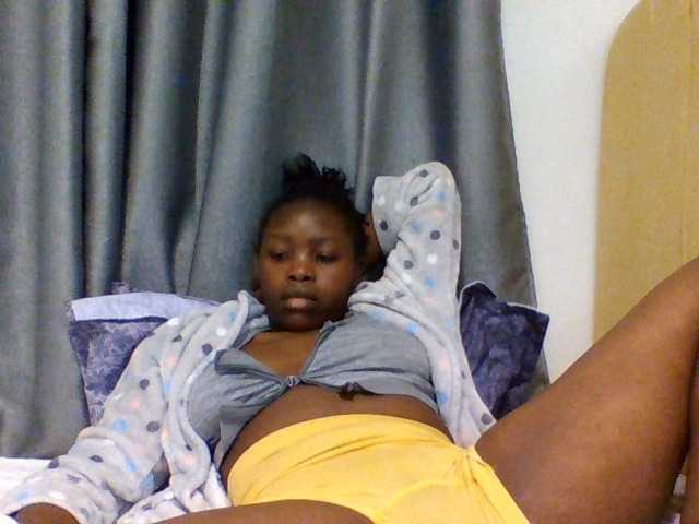 Comfort2a live cam on BongaCams