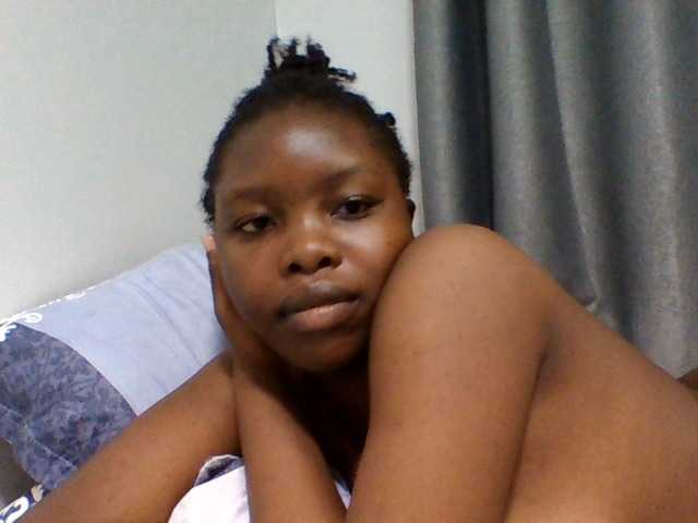 Comfort2a live cam on BongaCams