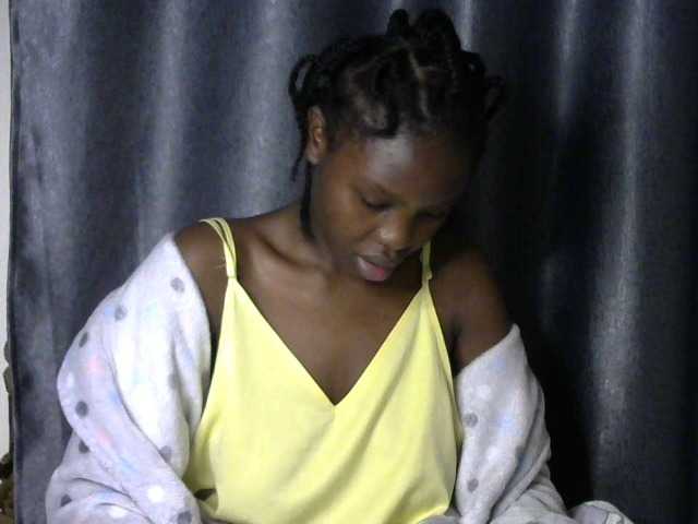 Comfort2a live cam on BongaCams