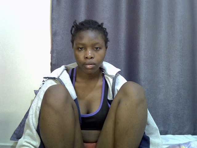 Comfort2a live cam on BongaCams