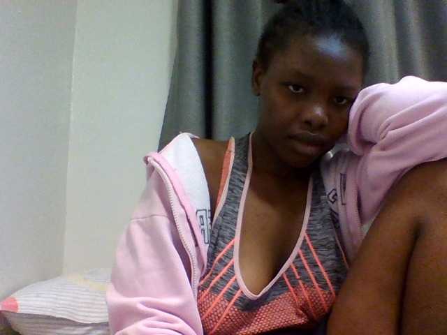 Comfort2a live cam on BongaCams