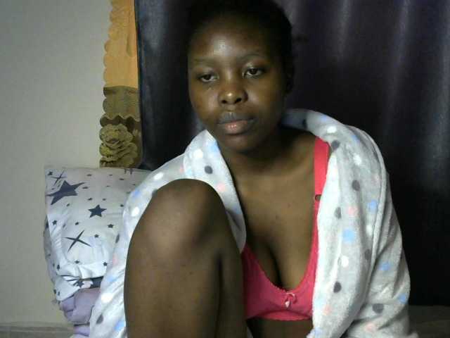 Comfort2a live cam on BongaCams