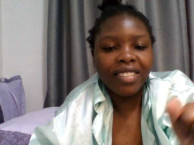 Comfort2a live cam on BongaCams