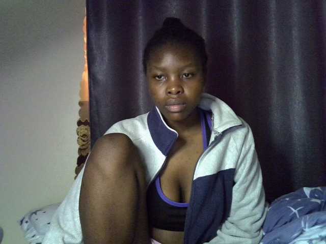Comfort2a live cam on BongaCams