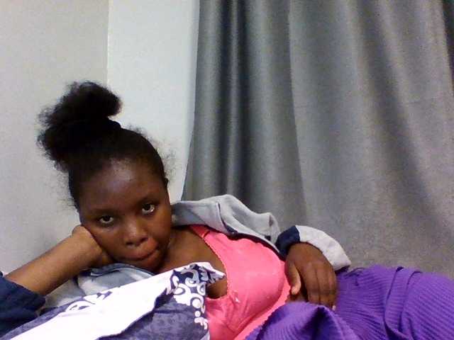 Comfort2a live cam on BongaCams
