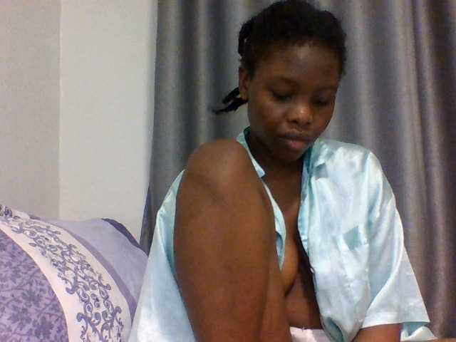Comfort2a live cam on BongaCams