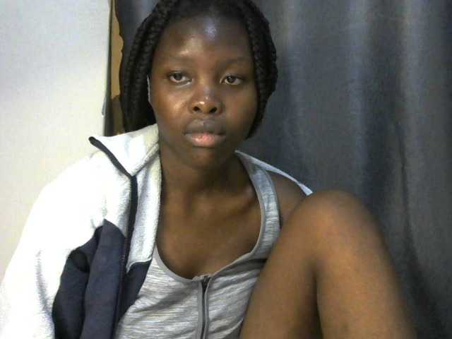 Comfort2a live cam on BongaCams
