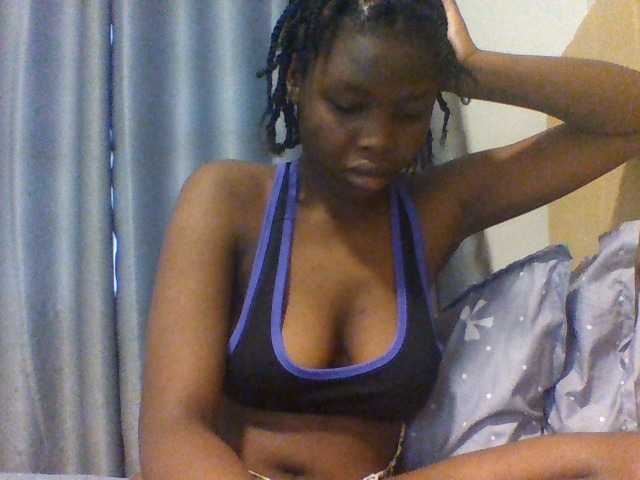 Comfort2a live cam on BongaCams