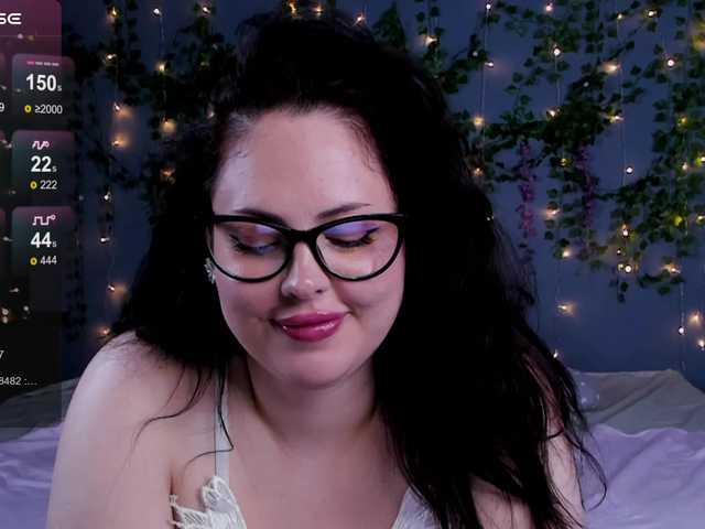 HottyAlba live cam on BongaCams